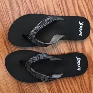Reef flip flops